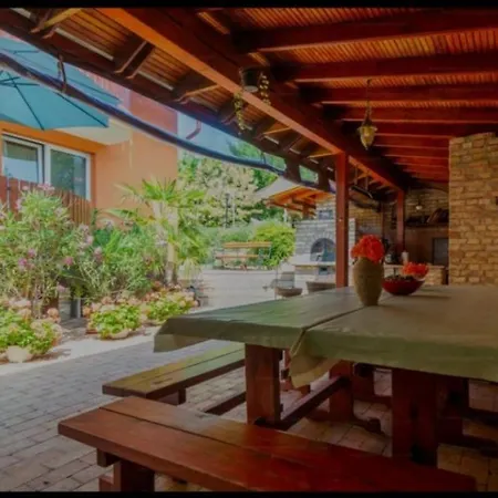 Kalozlak Vendeghaz ゲストハウス